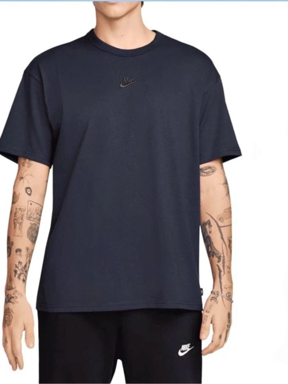 Nike Sportswear Embroidered Swoosh T-Shirt Blue Medium